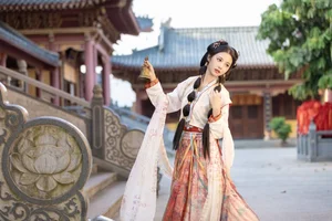 The Intersection of Fashion and Art: YiTuYu Art Language Vol.5921 Lsababe Collection - image 14