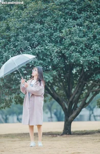 Captivating Visuals in YiTuYu Art Language Vol.4108 Gong Zi Bu Huai - image 2
