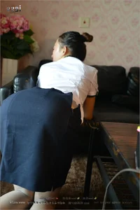 IESS Si Zu Bian Dang 135: New Model Momo in Gray Stockings and Flat Shoes Office Lady Style - image 78