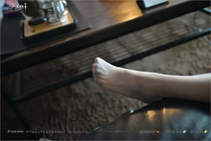 IESS Si Zu Bian Dang 135: New Model Momo in Gray Stockings and Flat Shoes Office Lady Style - image 79