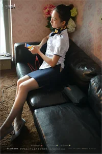 IESS Si Zu Bian Dang 135: New Model Momo in Gray Stockings and Flat Shoes Office Lady Style - image 36
