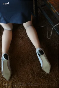 IESS Si Zu Bian Dang 135: New Model Momo in Gray Stockings and Flat Shoes Office Lady Style - image 46
