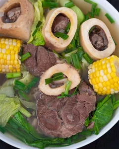 Discover the Top 10 Must-Try Filipino Dishes for Your Next Culinary Adventure in the Philippines - image 4