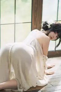 Coser yuuhui - Spring Song Part01: Ethereal Beauty by the Window, Awakening the Senses. - image 14