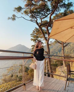 Elegant Beauty Gallery: Tran Thu Trang Amidst the Breathtaking Buckwheat Flower Fields of the Highlands - image 20