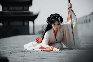 A Timeless Echo of Wuxia: Xiao Xong’s Ethereal Sword Dance - image 34