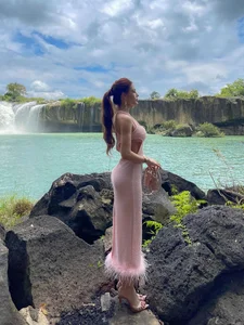 The Timeless Elegance of Huyen Luong: A Portrait of Modern Vietnamese Beauty - image 13