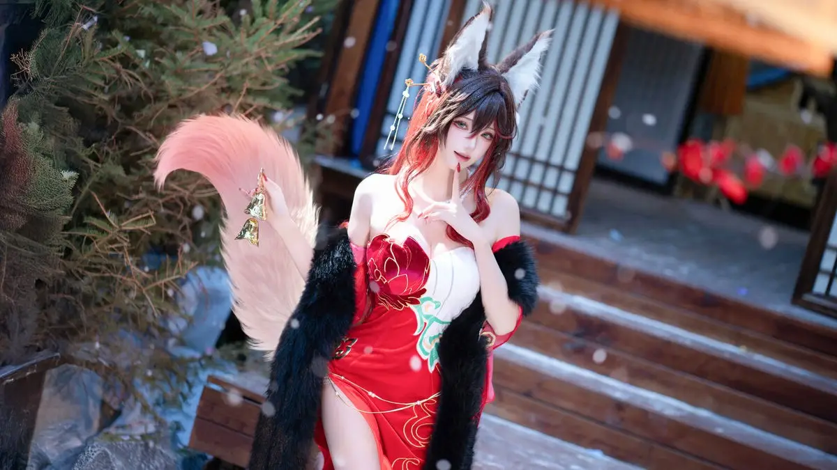 Coser Hua Xi Honoka as Honkai Star Rail's Enigmatic Forgotten Returner: Dive into Mystical Beauty!