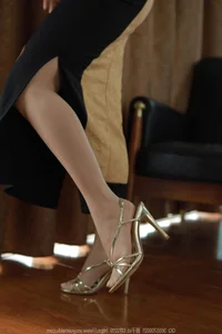 Wanping in Traditional Chinese Style Hip-Hugging Skirt - IESS Gallery - image 78