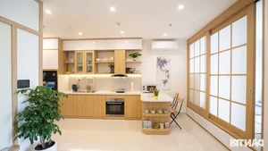 Modern Japanese-Style Apartment Featuring a Versatile 5-in-1 Living Room Design - image 9