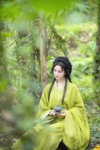 YiTuYu Art Language Vol.7320 Featuring Miao Su Su: Elegant Portrait Photography - image 19