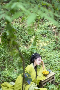 YiTuYu Art Language Vol.7320 Featuring Miao Su Su: Elegant Portrait Photography - image 58