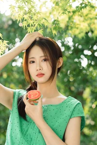Summer Vintage Aesthetic: Ka Bi in YiTuYu Art Language Vol.9337 – Mint Green Fashion and Nostalgic Portrait Photography - image 11