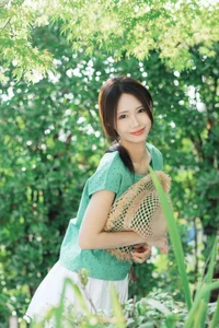 Summer Vintage Aesthetic: Ka Bi in YiTuYu Art Language Vol.9337 – Mint Green Fashion and Nostalgic Portrait Photography - image 10