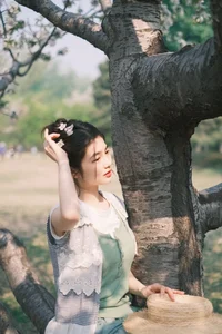Modern Aesthetics and Grace: Fan Fan in YiTuYu Art Language Vol.7084 - image 8