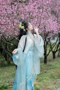 Ethereal Hanfu Beauty in Meiling Plum Forest - YiTuYu Vol.8870 Jiao Yi Zhi Sui Sui - image 13