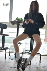 Sizu Bento 065: Xiao Xiao in Cotton Socks Photography - image 3
