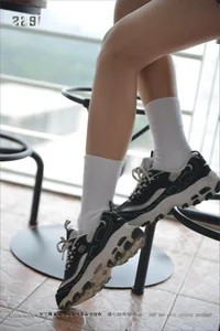 Sizu Bento 065: Xiao Xiao in Cotton Socks Photography - image 90