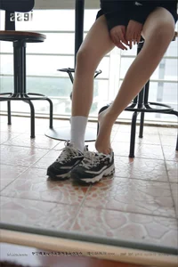 Sizu Bento 065: Xiao Xiao in Cotton Socks Photography - image 82
