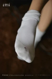 Sizu Bento 065: Xiao Xiao in Cotton Socks Photography - image 42