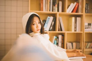 YiTuYu Art Language Vol.6109 Featuring G_jxxx: A Masterclass in Visual Storytelling and Modern Portraiture - image 10