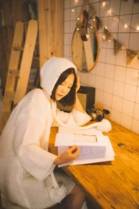 YiTuYu Art Language Vol.6109 Featuring G_jxxx: A Masterclass in Visual Storytelling and Modern Portraiture - image 24