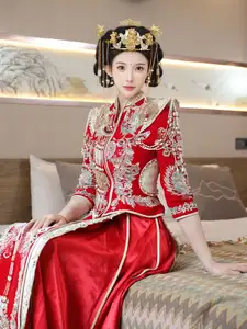 Li Shuang Er: Traditional Beauty in Vibrant Xiùhéfú from XiuRen model Part01 - image 34