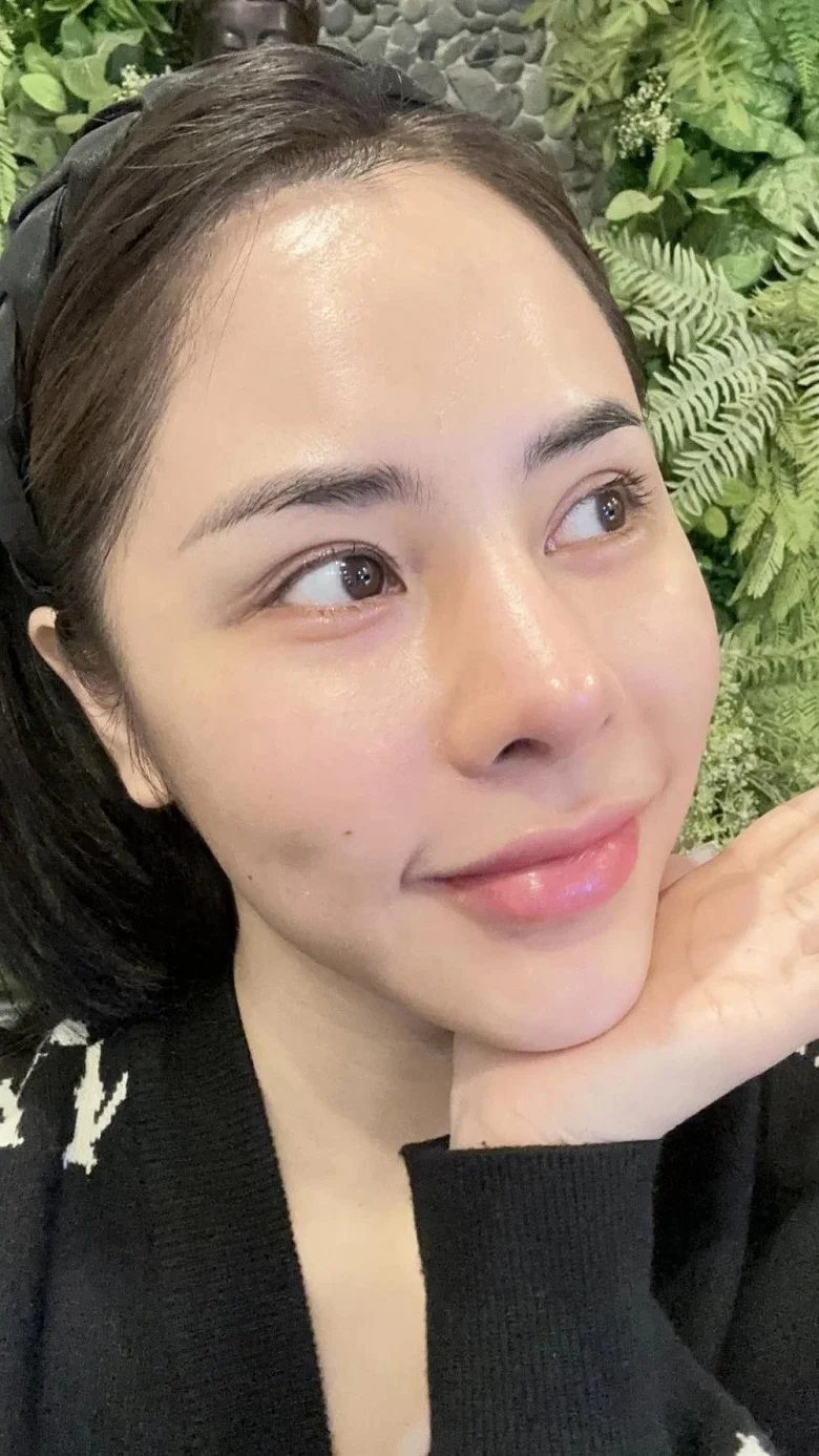 Bach Lan Phuong Showcases Radiant Resilience and Elegant Style in Recent Public Appearance