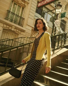 12 Stylish Fall Office Outfit Ideas for a Professional and Chic Work Wardrobe - image 5