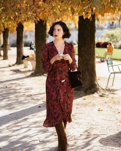12 Stylish Fall Office Outfit Ideas for a Professional and Chic Work Wardrobe - image 3