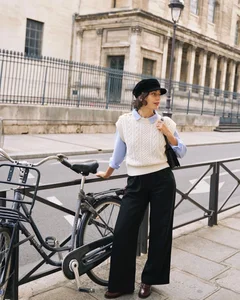 12 Stylish Fall Office Outfit Ideas for a Professional and Chic Work Wardrobe - image 4
