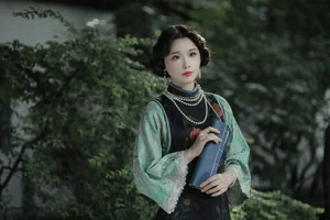 Whimsical Aesthetics: Miao Miao Jia De Xiao Yu Gan in Art Language Vol.6577 - image 7