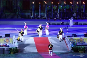 Hue Festival Closing Ceremony: A Spectacular Celebration of Art and Culture - image 0