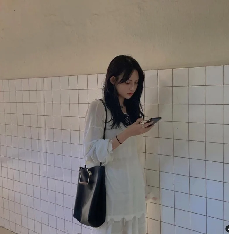 The Timeless Aesthetic of Lam Minh: A Journey Through Style and Individuality