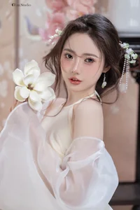 Pure Elegance: The Ethereal Beauty of Silk and Tradition - image 7