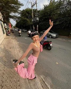 Top 3 Vietnamese Fashion Influencers Redefining Gen Z Style and Streetwear Trends - image 9