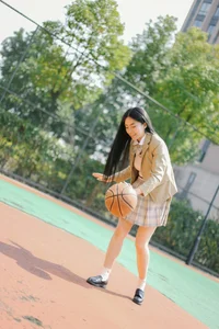 YiTuYu Art Language Vol.4464: Jing Jing Redefines Modern Glamour in the Latest Artistic Showcase - image 21