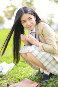 YiTuYu Art Language Vol.4464: Jing Jing Redefines Modern Glamour in the Latest Artistic Showcase - image 9