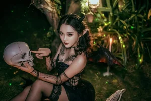 YiTuYu Art Language Vol.5853: Exploring Artistic Portraiture with Model Ge Ge - image 24