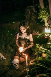 YiTuYu Art Language Vol.5853: Exploring Artistic Portraiture with Model Ge Ge - image 1