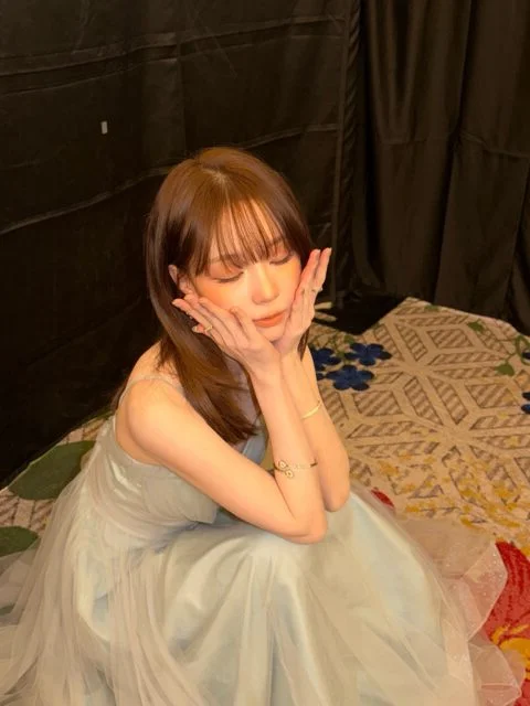 aespa’s Winter Stuns in Ethereal Blue Amidst ICE Reactions - Koreaboo