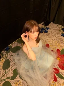 aespa’s Winter Stuns in Ethereal Blue Amidst ICE Reactions - Koreaboo - image 3