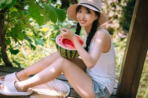 Artistic Expression in Photography: YiTuYu Art Language Vol.4389 Featuring Jiao Jiao - image 4