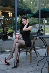 Jiaye Classic Red and Black Fashion Series IESS Photography - image 8