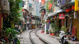 The Allure and Danger of Hanoi Train Street: Why Tourists Still Flock to the Tracks - image 5