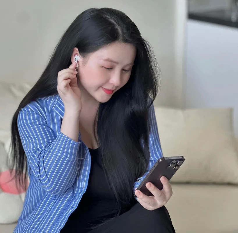 The Enchanting Sweetness and Natural Beauty of the Famous Tay Ethnic Hot Girl: A Stunning Gallery Collection