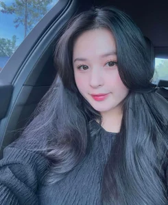 The Enchanting Sweetness and Natural Beauty of the Famous Tay Ethnic Hot Girl: A Stunning Gallery Collection - image 1
