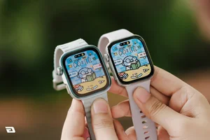 Top 4 Essential Travel Tech Gadgets for Summer 2025 - image 1
