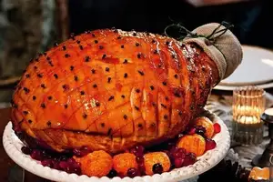 Panettone: Discover the Classic Italian Christmas Bread's Royal Origins and Enduring Global Legacy - image 4