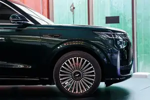 Discover Chery Fulwin T11: New Premium SUV with Forbidden City Design, Book for Just 4 Million VND - image 2